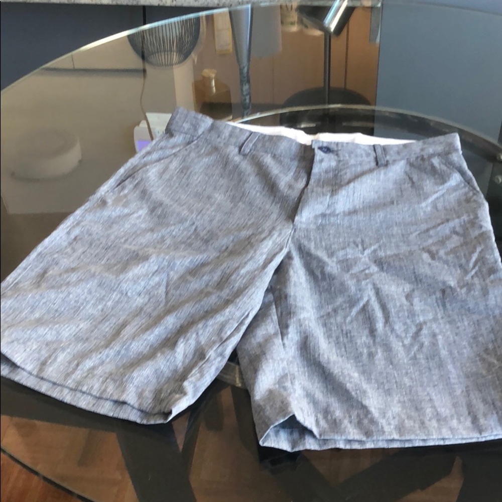 Greg Norman (Macy’s) Shorts